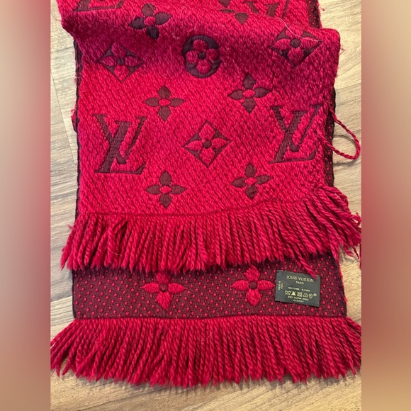 Louis Vuitton Monogram Logomania Wool Scarf - Picture 4 of 4